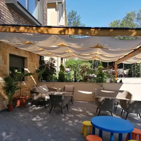 Sunny Side Vrnjacke Terme-aquapark-besplatan Parking アパート