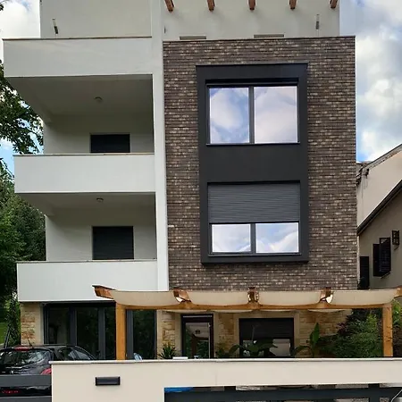 Sunny Side Vrnjacke Terme-aquapark-besplatan Parking アパート Vrnjačka Banja